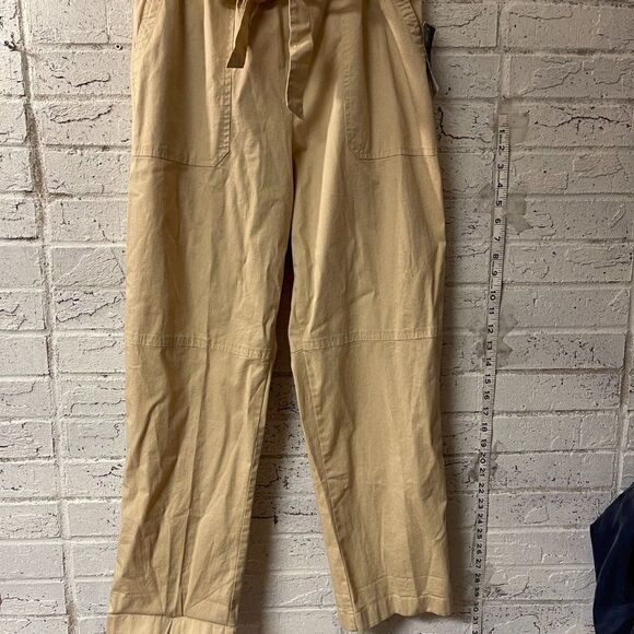 Chaps Khaki Tan Ruffled Elastic Pull On Pants Tie Belt Size L NWT - Picture 2 of 12